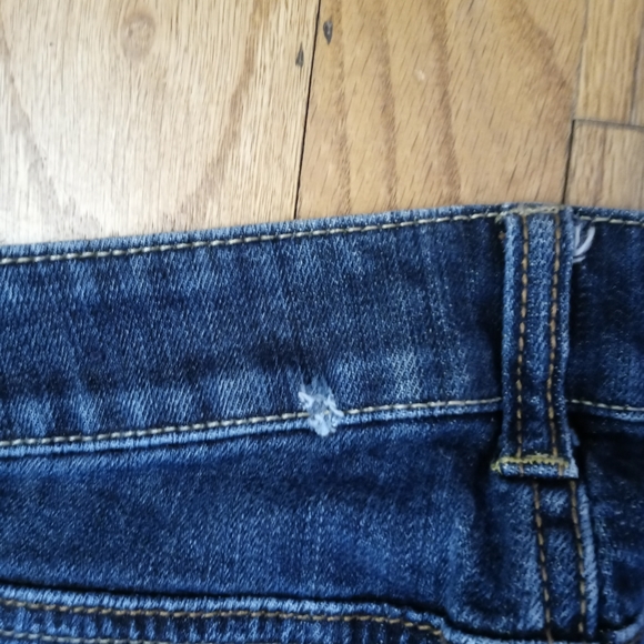 AMERICAN EAGLE FAVORITE BOYFRIEND JEANS 8 SHORT - Picture 5 of 7